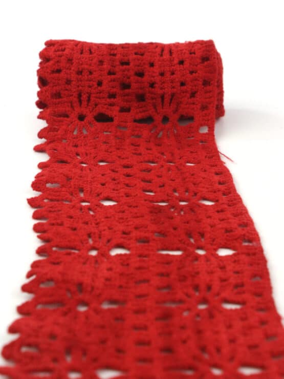 Häkel-Tischband rot, 10 cm breit, 130 cm lang - spitzenbaender