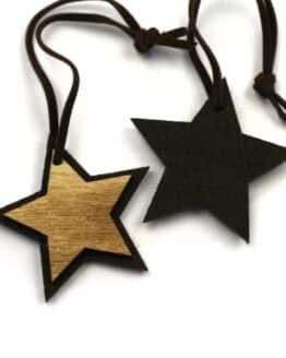 Geschenkanhänger Stern aus Filz + Holz, braun, 50mm, 12 Stück - geschenkanhaenger, accessoires
